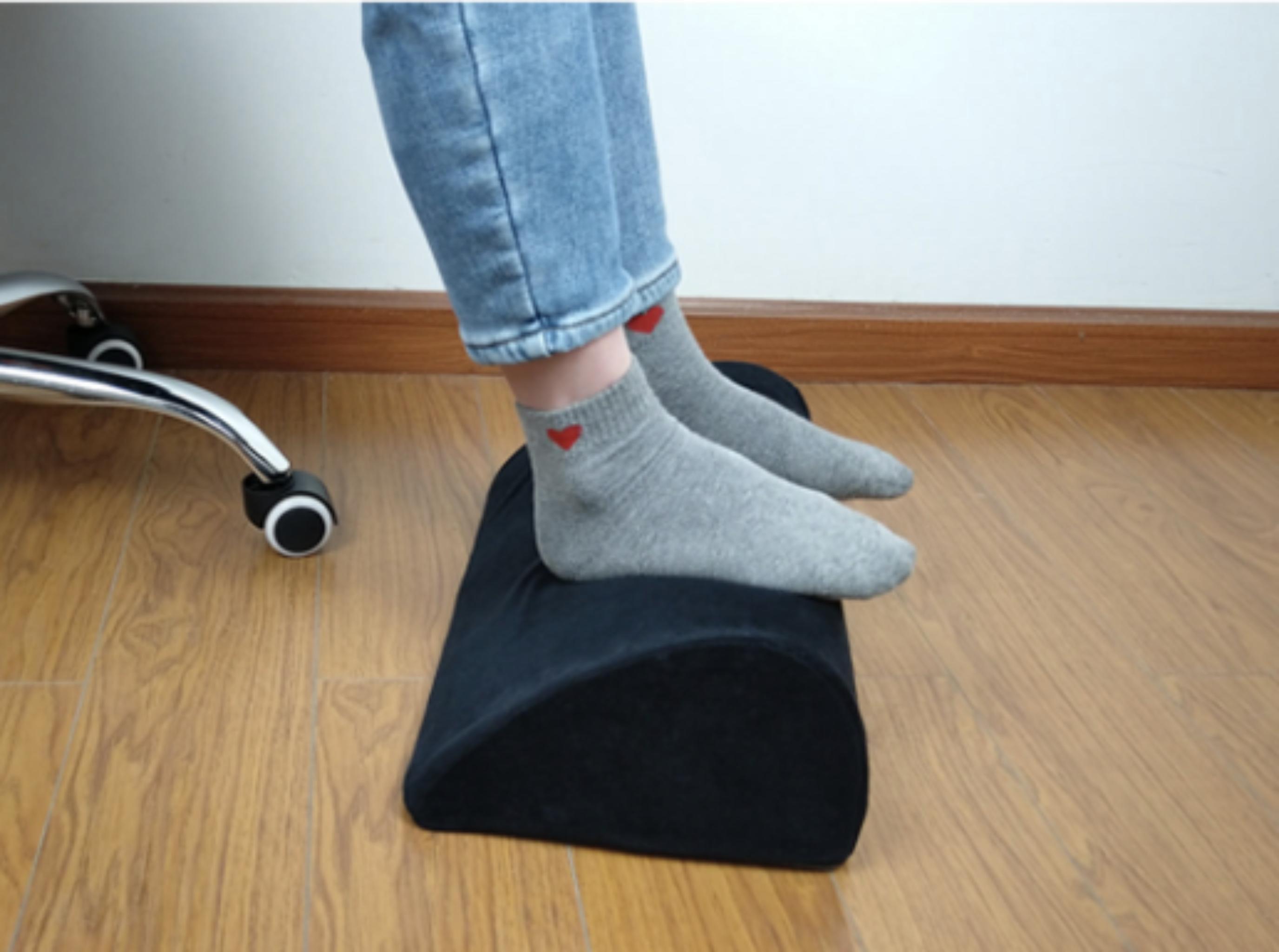 Serenform Axis Footrest